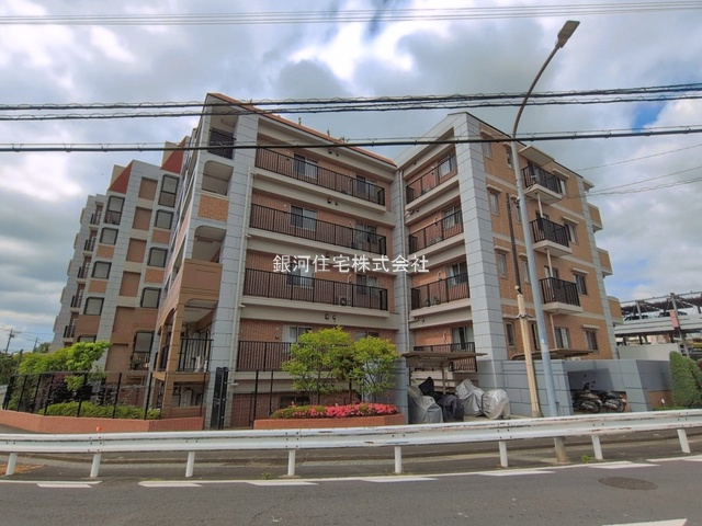 G00395531 神奈川県横浜市保土ヶ谷区上菅田町 中古マンション 2999万円 専有面積73.69m² (約22.29坪) 間取り３ＬＤＫ 所在階3階 築年月2008年02月(築18年)【外観13】