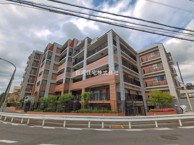 G00395531 神奈川県横浜市保土ヶ谷区上菅田町 中古マンション 2999万円 専有面積73.69m² (約22.29坪) 間取り３ＬＤＫ 所在階3階 築年月2008年02月(築18年)【外観14】