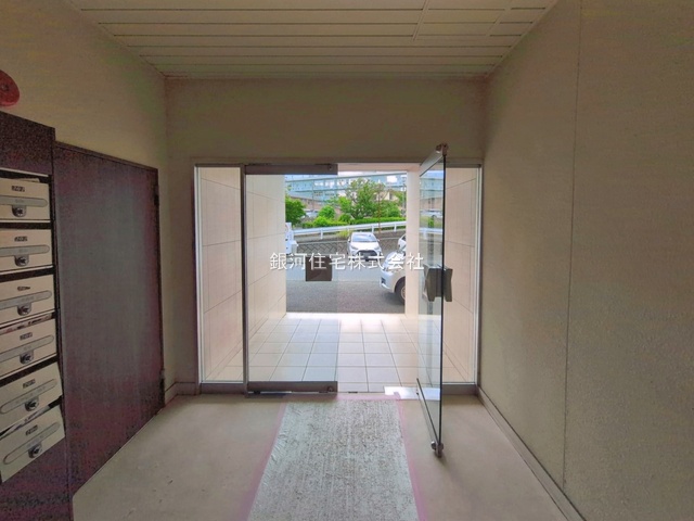 G00395691 神奈川県横浜市栄区桂町 中古マンション 2199万円 専有面積56.00m² (約16.93坪) 間取り２ＤＫ 所在階3階 築年月1981年04月(築45年)【外観14】