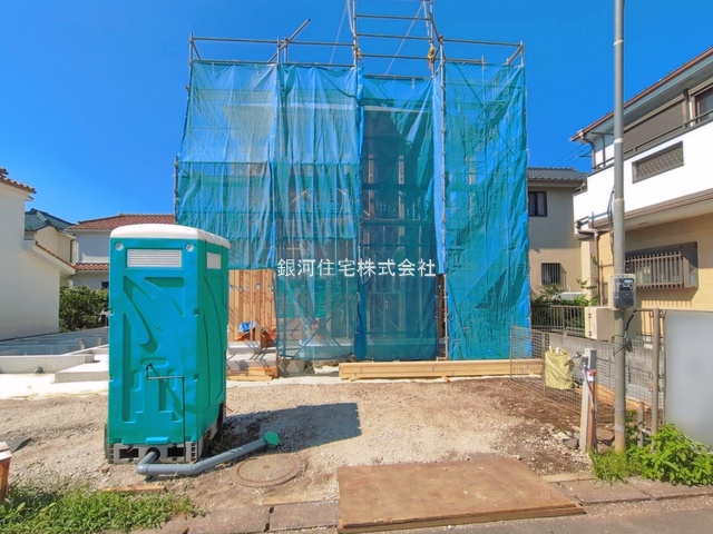 G00395930 東京都青梅市河辺町６丁目 新築一戸建て 4280万円 土地面積128.85m² (約38.97坪) 建物面積94.76m² (約28.66坪) 間取り４ＬＤＫ 築年月2026年10月【外観5】