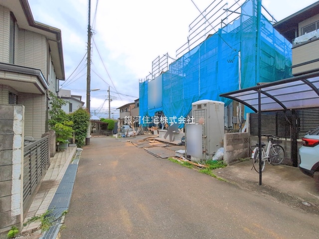 G00396045 東京都調布市深大寺東町３丁目 新築一戸建て 5590万円 土地面積92.11m² (約27.86坪) 建物面積73.27m² (約22.16坪) 間取り３ＬＤＫ 築年月2026年08月【外観3】
