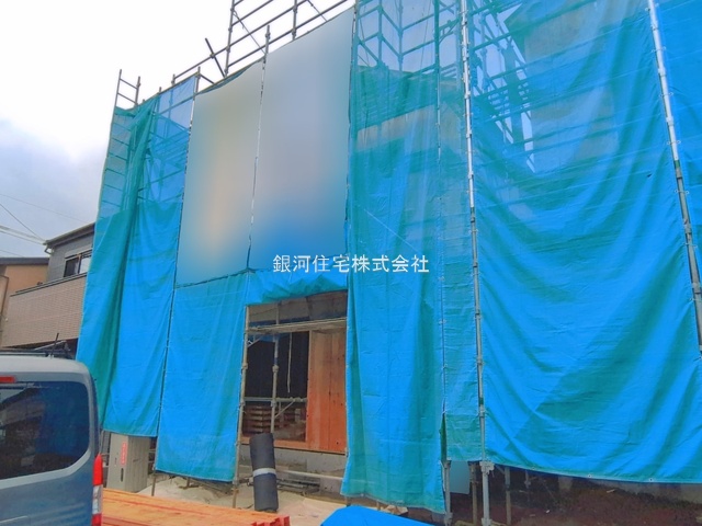 G00396045 東京都調布市深大寺東町３丁目 新築一戸建て 5590万円 土地面積92.11m² (約27.86坪) 建物面積73.27m² (約22.16坪) 間取り３ＬＤＫ 築年月2026年08月【外観4】