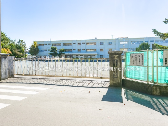 G00396289 神奈川県茅ヶ崎市浜之郷 新築一戸建て 5290万円 土地面積107.07m² (約32.38坪) 建物面積101.64m² (約30.74坪) 間取り４ＬＤＫ 築年月2026年07月(築１年以内)【周辺環境】茅ヶ崎市立鶴嶺小学校