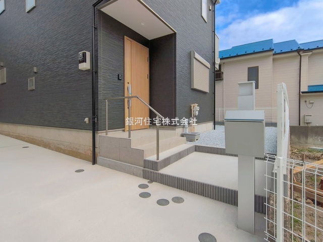 G00396295 神奈川県横須賀市太田和２丁目 新築一戸建て 3490万円 土地面積197.36m² (約59.70坪) 建物面積98.89m² (約29.91坪) 間取り４ＬＤＫ 築年月2026年07月(築１年以内)【外観12】