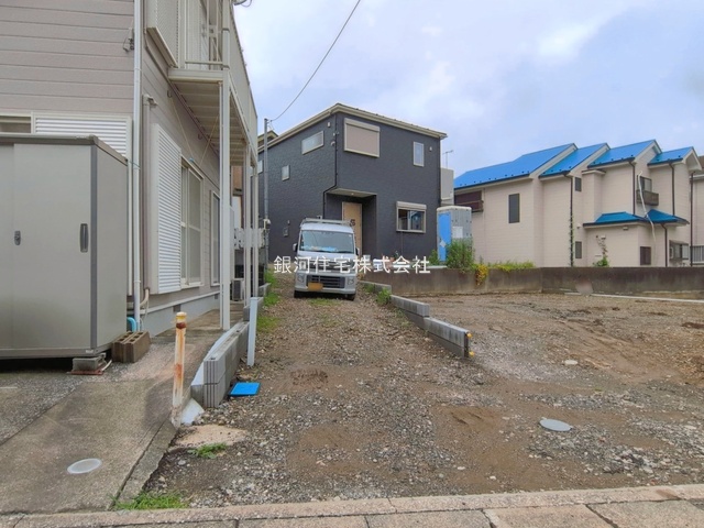 G00396295 神奈川県横須賀市太田和２丁目 新築一戸建て 3490万円 土地面積197.36m² (約59.70坪) 建物面積98.89m² (約29.91坪) 間取り４ＬＤＫ 築年月2026年07月(築１年以内)【外観15】