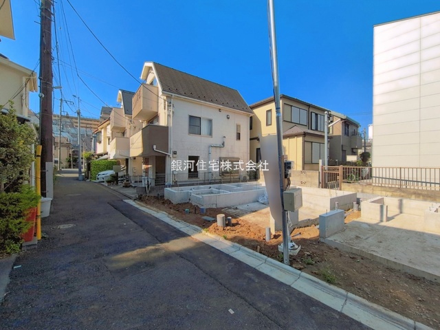 G00396298 東京都北区滝野川２丁目 新築一戸建て 8080万円 土地面積51.44m² (約15.56坪) 建物面積86.71m² (約26.22坪) 間取り２ＳＬＤＫ 築年月2026年12月【外観6】