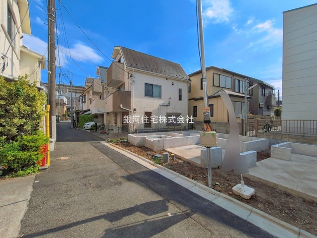 G00396298 東京都北区滝野川２丁目 新築一戸建て 8080万円 土地面積51.44m² (約15.56坪) 建物面積86.71m² (約26.22坪) 間取り２ＳＬＤＫ 築年月2026年12月【外観9】