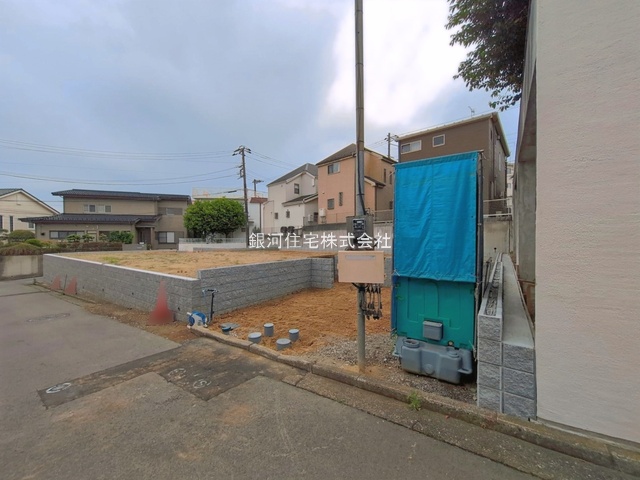 G00396303 神奈川県横浜市金沢区富岡西１丁目 新築一戸建て 6380万円 土地面積150.20m² (約45.43坪) 建物面積115.92m² (約35.06坪) 間取り４ＬＤＫ 築年月2026年11月【外観15】