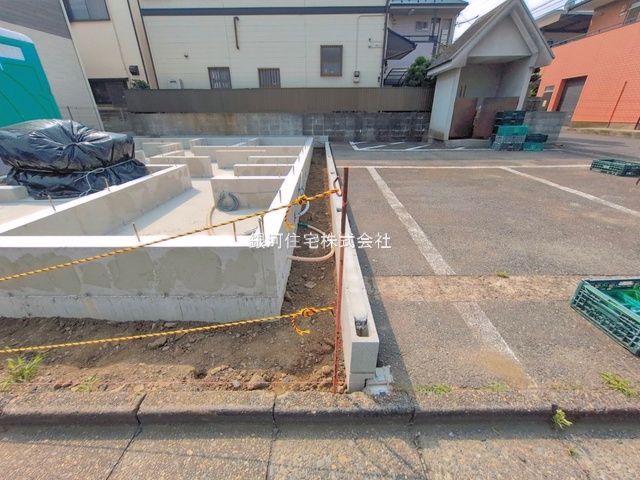 G00396309 埼玉県ふじみ野市鶴ヶ舞１丁目 新築一戸建て 3790万円 土地面積77.49m² (約23.44坪) 建物面積94.39m² (約28.55坪) 築年月2026年09月【外観7】