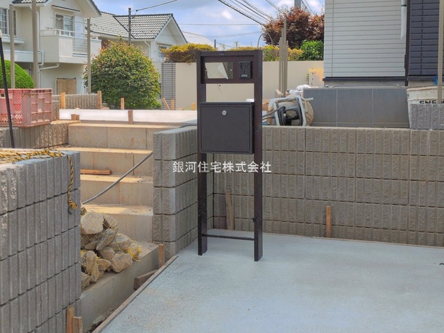 G00396433 東京都町田市三輪緑山２丁目 新築一戸建て 5790万円 土地面積193.38m² (約58.49坪) 建物面積108.47m² (約32.81坪) 間取り４ＬＤＫ 築年月2026年08月(築１年以内)【外観14】