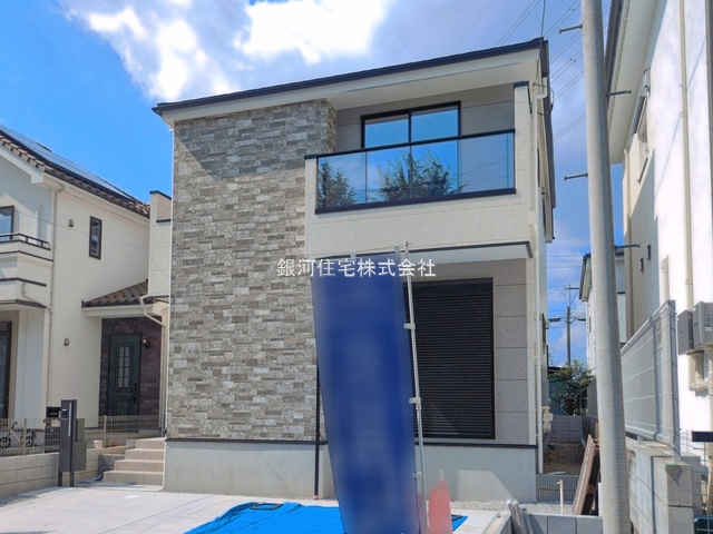 G00396509 東京都小金井市東町１丁目 新築一戸建て 9599万円 土地面積143.76m² (約43.48坪) 建物面積111.99m² (約33.87坪) 間取り４ＬＤＫ 築年月2026年08月(築１年以内)【外観7】