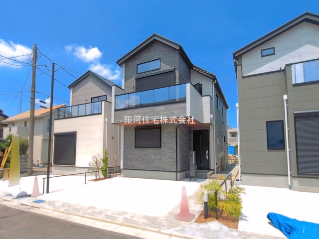 G00396759 東京都世田谷区上祖師谷２丁目 新築一戸建て 1億1949万円 土地面積118.87m² (約35.95坪) 建物面積93.98m² (約28.42坪) 間取り３ＬＤＫ 築年月2026年06月(築１年以内)【外観9】