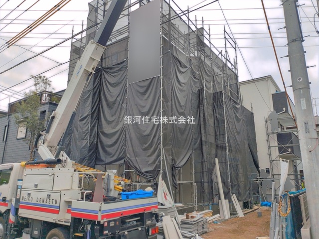G00397193 埼玉県さいたま市大宮区寿能町２丁目 新築一戸建て 6180万円 土地面積90.43m² (約27.35坪) 建物面積97.90m² (約29.61坪) 間取り３ＬＤＫ 築年月2026年09月【外観4】