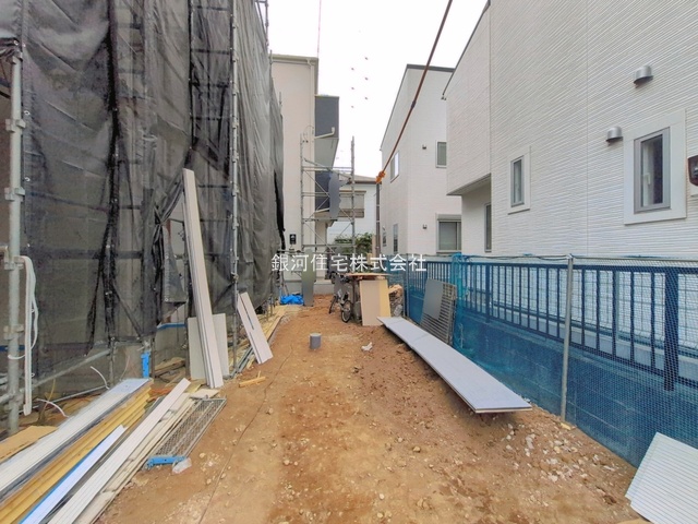 G00397194 埼玉県さいたま市大宮区寿能町２丁目 新築一戸建て 5880万円 土地面積105.00m² (約31.76坪) 建物面積98.11m² (約29.67坪) 築年月2026年08月(築１年以内)【外観8】