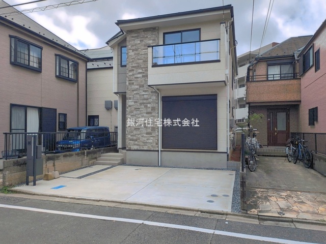 G00397281 東京都葛飾区細田１丁目 新築一戸建て 7999万円 土地面積113.58m² (約34.35坪) 建物面積112.07m² (約33.90坪) 間取り４ＬＤＫ 築年月2026年07月(築１年以内)【外観2】
