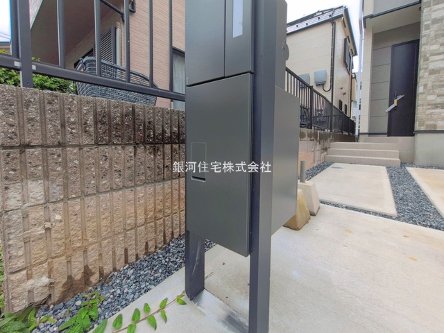 G00397281 東京都葛飾区細田１丁目 新築一戸建て 7999万円 土地面積113.58m² (約34.35坪) 建物面積112.07m² (約33.90坪) 間取り４ＬＤＫ 築年月2026年07月(築１年以内)【外観6】