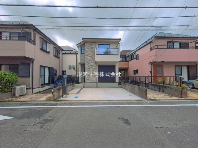 G00397281 東京都葛飾区細田１丁目 新築一戸建て 7999万円 土地面積113.58m² (約34.35坪) 建物面積112.07m² (約33.90坪) 間取り４ＬＤＫ 築年月2026年07月(築１年以内)【外観11】