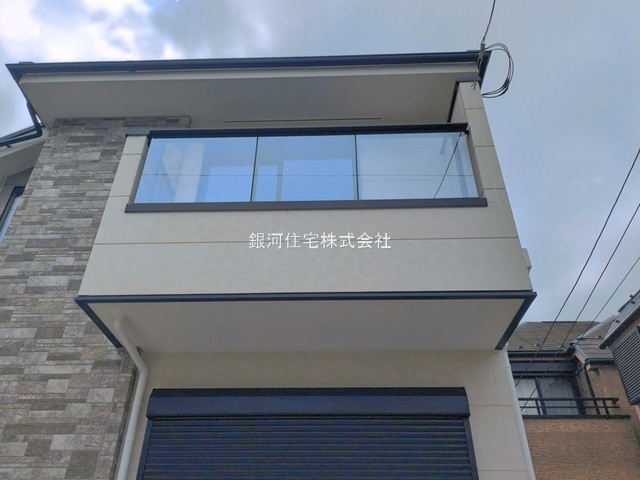 G00397281 東京都葛飾区細田１丁目 新築一戸建て 7999万円 土地面積113.58m² (約34.35坪) 建物面積112.07m² (約33.90坪) 間取り４ＬＤＫ 築年月2026年07月(築１年以内)【外観15】