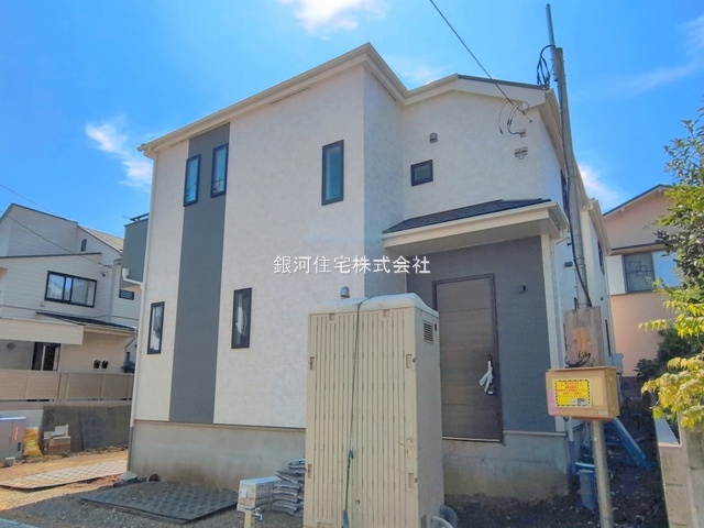 G00397330 東京都八王子市散田町２丁目 新築一戸建て 3990万円 土地面積100.11m² (約30.28坪) 建物面積79.90m² (約24.16坪) 間取り３ＬＤＫ 築年月2026年09月(築１年以内)【外観5】