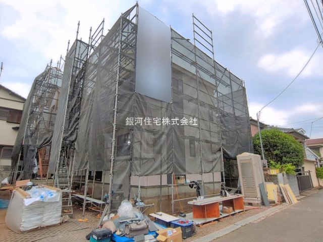 G00397330 東京都八王子市散田町２丁目 新築一戸建て 3990万円 土地面積100.11m² (約30.28坪) 建物面積79.90m² (約24.16坪) 間取り３ＬＤＫ 築年月2026年09月(築１年以内)【外観13】