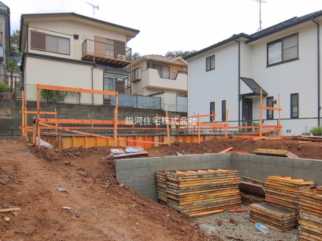 G00397331 東京都八王子市宇津木町 新築一戸建て 3980万円 土地面積176.01m² (約53.24坪) 建物面積106.10m² (約32.09坪) 間取り４ＬＤＫ 築年月2026年11月