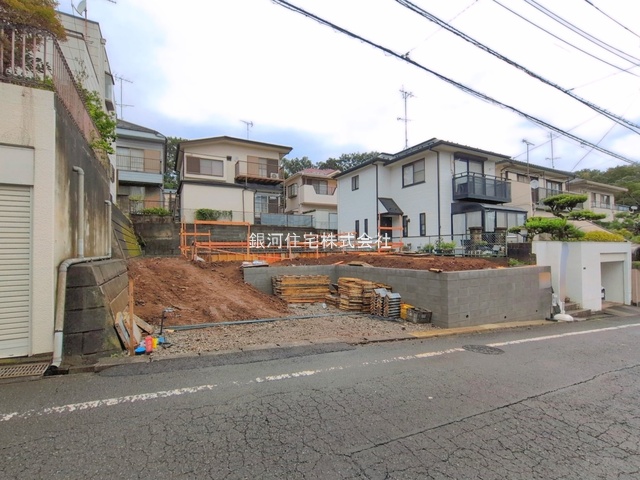 G00397331 東京都八王子市宇津木町 新築一戸建て 3980万円 土地面積176.01m² (約53.24坪) 建物面積106.10m² (約32.09坪) 間取り４ＬＤＫ 築年月2026年11月【外観8】
