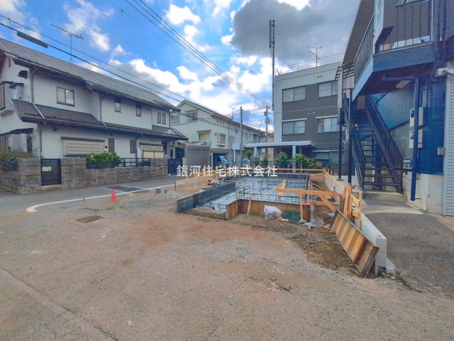 G00397350 東京都小平市学園西町３丁目 新築一戸建て 4780万円 土地面積80.27m² (約24.28坪) 建物面積63.99m² (約19.35坪) 間取り３ＬＤＫ 築年月2026年11月【外観5】