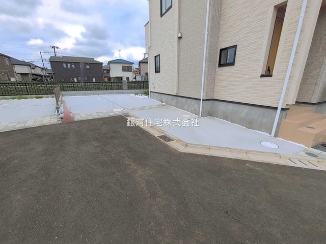 G00397356 東京都町田市小山町 新築一戸建て 4180万円 土地面積158.67m² (約47.99坪) 建物面積100.84m² (約30.50坪) 間取り４ＬＤＫ 築年月2026年05月(築１年以内)【外観5】