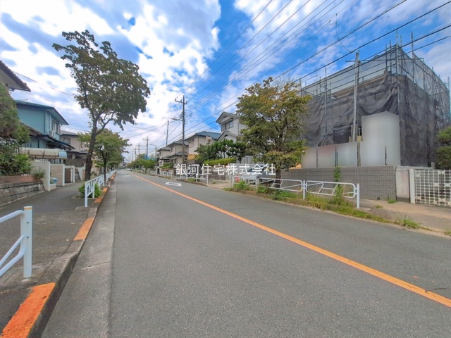 G00397408 東京都八王子市北野台３丁目 新築一戸建て 5499万円 土地面積169.06m² (約51.14坪) 建物面積112.41m² (約34.00坪) 間取り４ＬＤＫ 築年月2026年09月(築１年以内)【外観6】