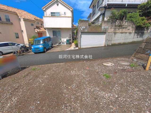 G00397409 神奈川県横浜市金沢区釜利谷西３丁目 新築一戸建て 5980万円 土地面積181.02m² (約54.75坪) 建物面積106.92m² (約32.34坪) 間取り４ＬＤＫ 築年月2027年02月【外観10】