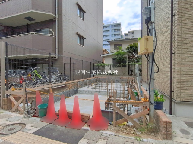 高根町３丁目