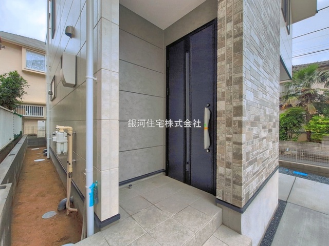G00397419 千葉県柏市篠籠田 新築一戸建て 4498万円 土地面積122.07m² (約36.92坪) 建物面積105.38m² (約31.87坪) 間取り４ＬＤＫ 築年月2026年05月(築１年以内)【外観4】