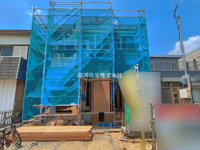 G00397433 千葉県流山市加５丁目 新築一戸建て 4698万円 土地面積124.09m² (約37.53坪) 建物面積111.57m² (約33.74坪) 間取り３ＳＬＤＫ 築年月2026年10月【外観17】