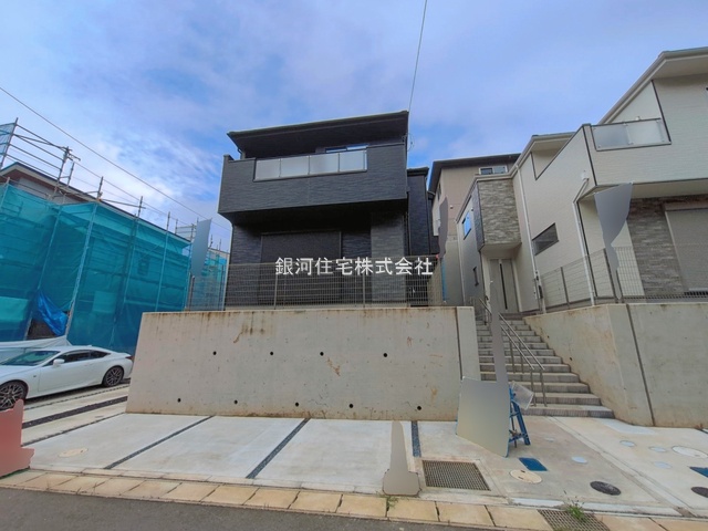 G00397440 千葉県市川市柏井町１丁目 新築一戸建て 4599万円 土地面積120.60m² (約36.48坪) 建物面積101.52m² (約30.70坪) 間取り４ＬＤＫ 築年月2026年06月(築１年以内)【外観2】