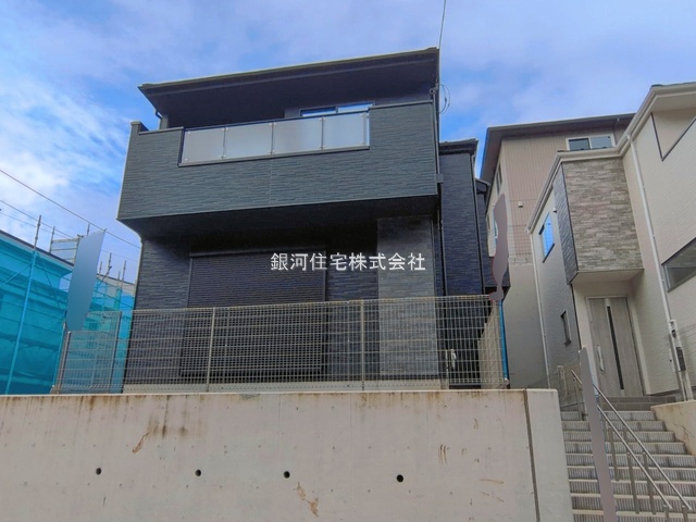 G00397440 千葉県市川市柏井町１丁目 新築一戸建て 4599万円 土地面積120.60m² (約36.48坪) 建物面積101.52m² (約30.70坪) 間取り４ＬＤＫ 築年月2026年06月(築１年以内)【外観9】