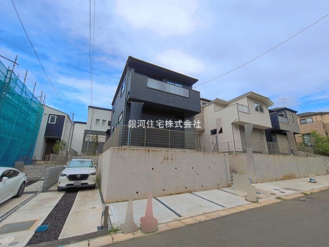 G00397440 千葉県市川市柏井町１丁目 新築一戸建て 4599万円 土地面積120.60m² (約36.48坪) 建物面積101.52m² (約30.70坪) 間取り４ＬＤＫ 築年月2026年06月(築１年以内)【外観12】
