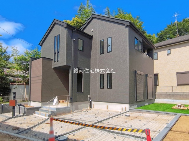 G00397456 千葉県佐倉市最上町 新築一戸建て 3090万円 土地面積169.77m² (約51.35坪) 建物面積103.92m² (約31.43坪) 間取り４ＬＤＫ 築年月2026年08月(築１年以内)【外観4】