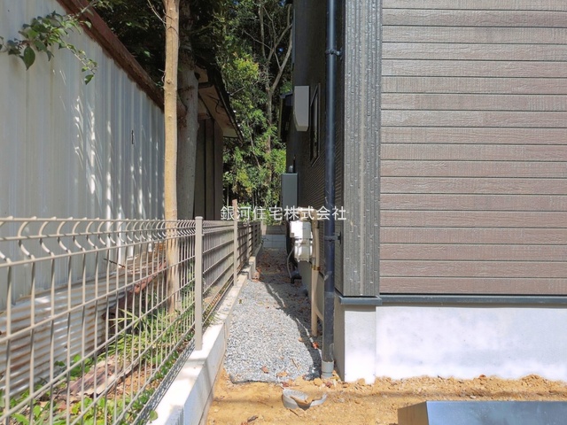 G00397456 千葉県佐倉市最上町 新築一戸建て 3090万円 土地面積169.77m² (約51.35坪) 建物面積103.92m² (約31.43坪) 間取り４ＬＤＫ 築年月2026年08月(築１年以内)【外観8】