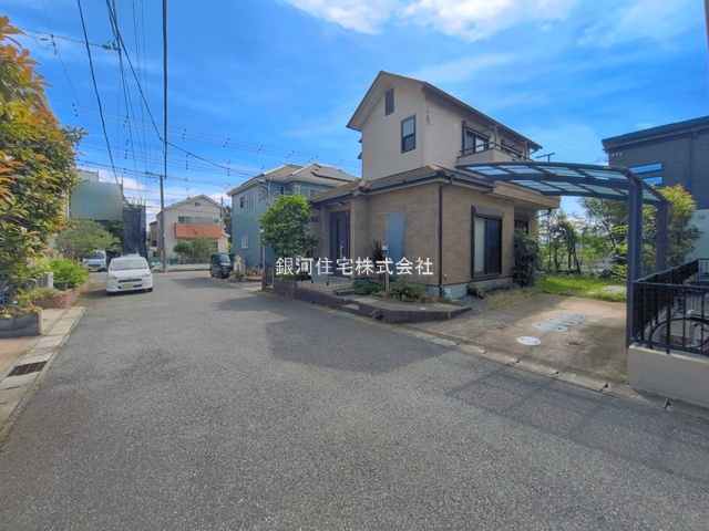 G00398367 千葉県市川市下貝塚３丁目 中古一戸建て 3549万円 土地面積148.78m² (約45.00坪) 建物面積82.66m² (約25.00坪) 間取り４ＬＤＫ 築年月2003年09月(築23年)【外観11】