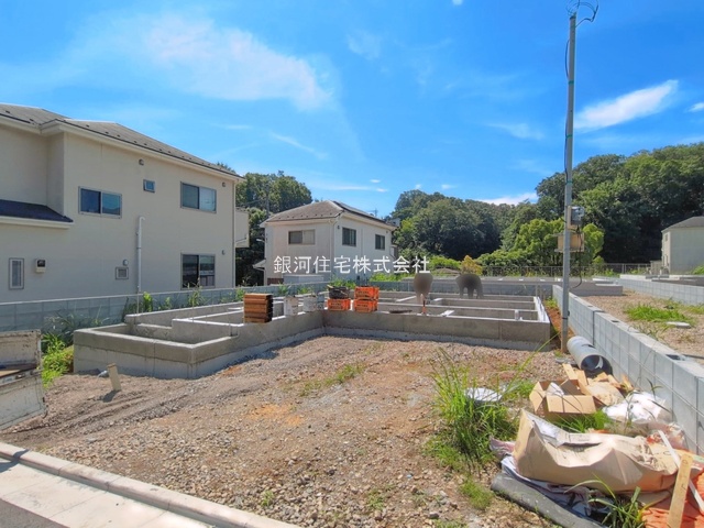 G00398378 東京都八王子市館町 新築一戸建て 3599万円 土地面積137.51m² (約41.59坪) 建物面積99.54m² (約30.11坪) 間取り３ＬＤＫ 築年月2026年10月【外観10】