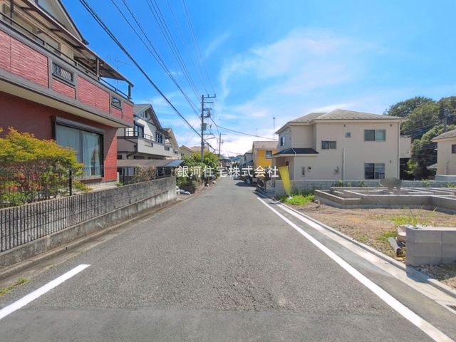 G00398378 東京都八王子市館町 新築一戸建て 3599万円 土地面積137.51m² (約41.59坪) 建物面積99.54m² (約30.11坪) 間取り３ＬＤＫ 築年月2026年10月【外観12】