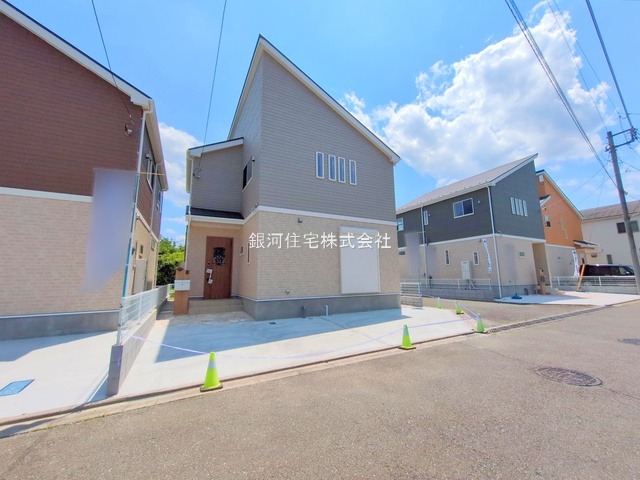 小川