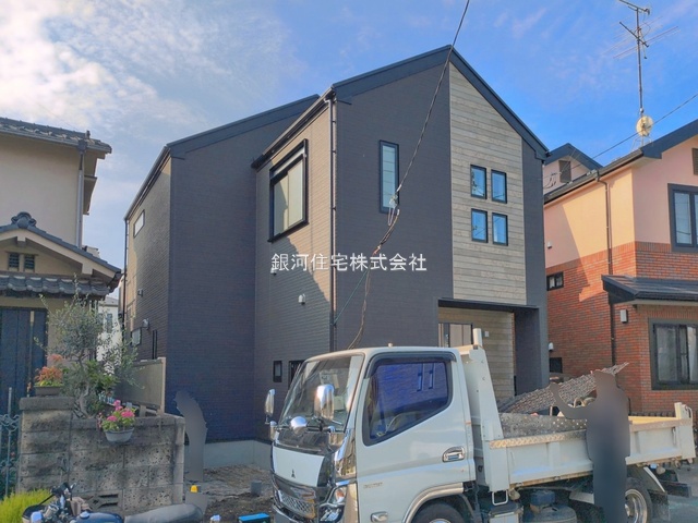 G00398511 神奈川県大和市南林間８丁目 新築一戸建て 5698万円 土地面積105.45m² (約31.89坪) 建物面積100.19m² (約30.30坪) 間取り４ＬＤＫ 築年月2026年09月(築１年以内)【外観5】