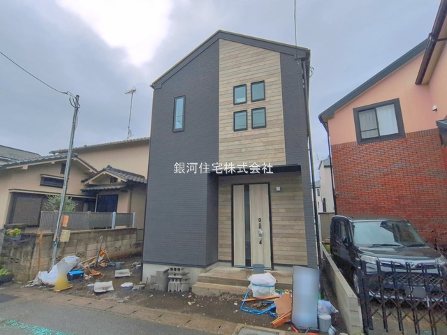 G00398511 神奈川県大和市南林間８丁目 新築一戸建て 5698万円 土地面積105.45m² (約31.89坪) 建物面積100.19m² (約30.30坪) 間取り４ＬＤＫ 築年月2026年09月(築１年以内)【外観8】