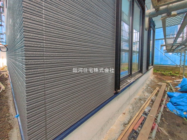 G00398511 神奈川県大和市南林間８丁目 新築一戸建て 5698万円 土地面積105.45m² (約31.89坪) 建物面積100.19m² (約30.30坪) 間取り４ＬＤＫ 築年月2026年09月(築１年以内)【外観18】
