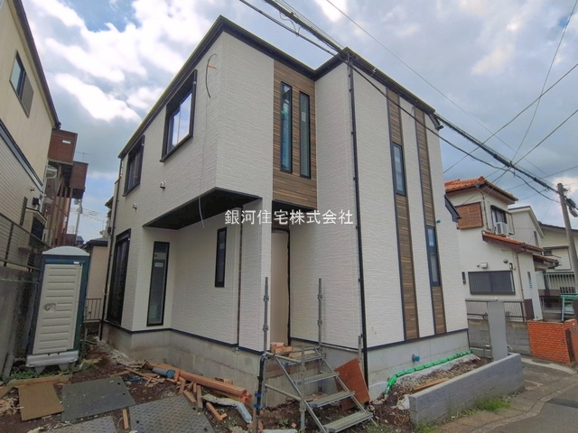 G00398512 神奈川県横浜市戸塚区汲沢５丁目 新築一戸建て 5798万円 土地面積100.63m² (約30.44坪) 建物面積99.36m² (約30.05坪) 間取り４ＬＤＫ 築年月2026年09月(築１年以内)【外観13】