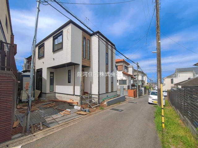 G00398512 神奈川県横浜市戸塚区汲沢５丁目 新築一戸建て 5798万円 土地面積100.63m² (約30.44坪) 建物面積99.36m² (約30.05坪) 間取り４ＬＤＫ 築年月2026年09月(築１年以内)【外観18】