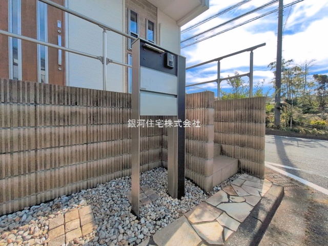 G00398582 東京都多摩市和田 中古一戸建て 3990万円 土地面積92.46m² (約27.96坪) 建物面積73.80m² (約22.32坪) 間取り３ＬＤＫ 築年月2019年01月(築7年)【外観12】
