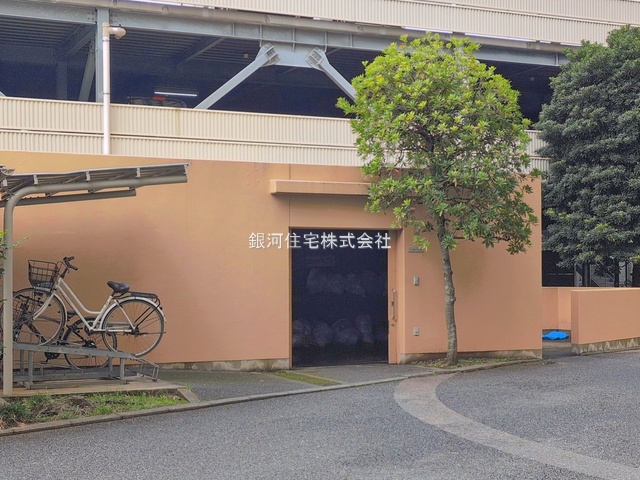 G00398985 千葉県浦安市高洲５丁目 中古マンション 6990万円 専有面積85.22m² (約25.77坪) 間取り３ＬＤＫ 所在階3階 築年月2003年07月(築23年)【外観6】