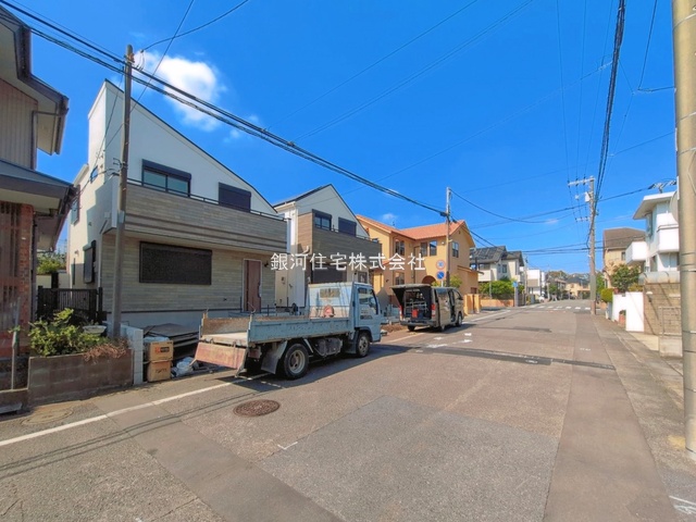 G00399268 神奈川県横浜市旭区南希望が丘 新築一戸建て 6098万円 土地面積110.12m² (約33.31坪) 建物面積98.54m² (約29.80坪) 間取り３ＳＬＤＫ 築年月2026年10月(築１年以内)【外観3】